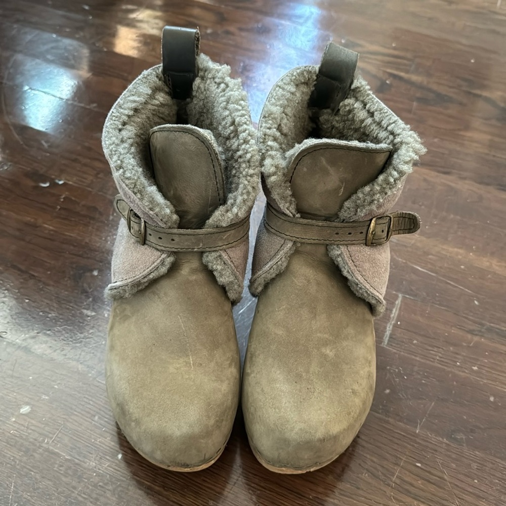 No. 6 Shearling Wedge boots
